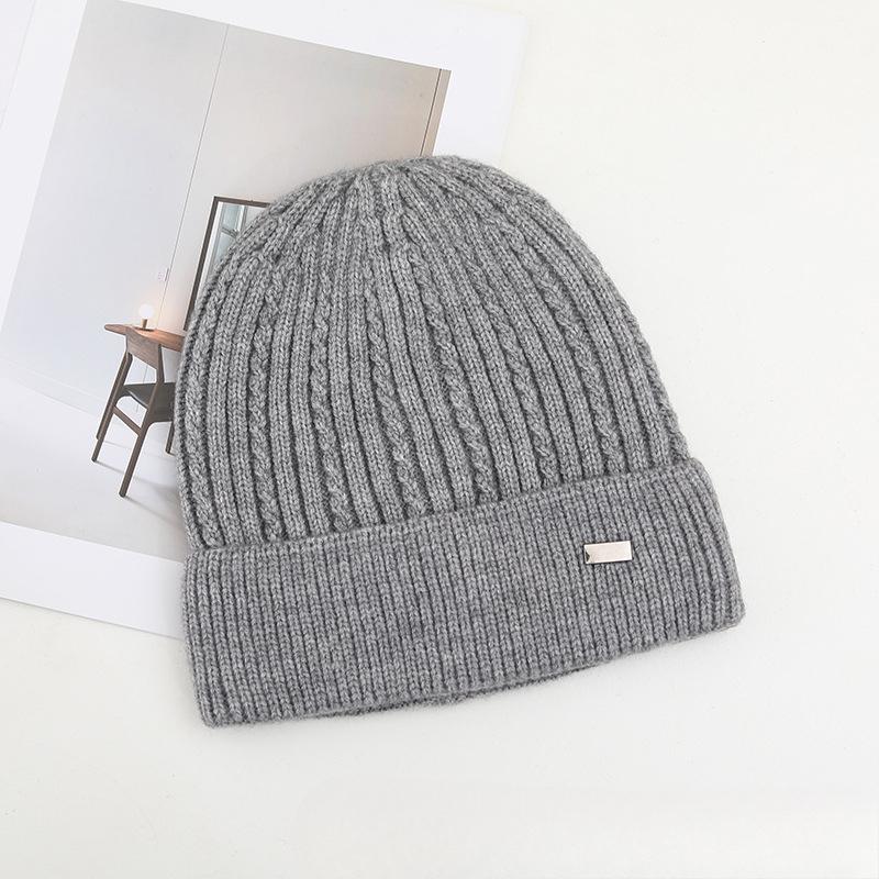 

Осенне-зимняя шапка Мужская плюшевая Новая корейская вязаная шапка Универсальная теплая защита ушей Утолщенная модная шерстяная шапка Шапка от холода one size