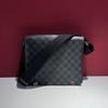 [Tweedehands] District Messenger Bag Damier Geruit Zakelijk Pendelen Veelzijdig Draagbaar Kleine Schouder Crossbody Tas - Zeer Goed #TM1V74