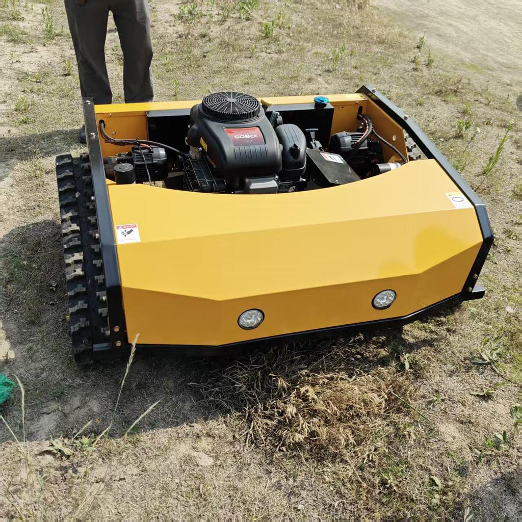Remote-Controlled Lawn Mower for Russian Slopes, Orchard Weeding, and Household Gardens