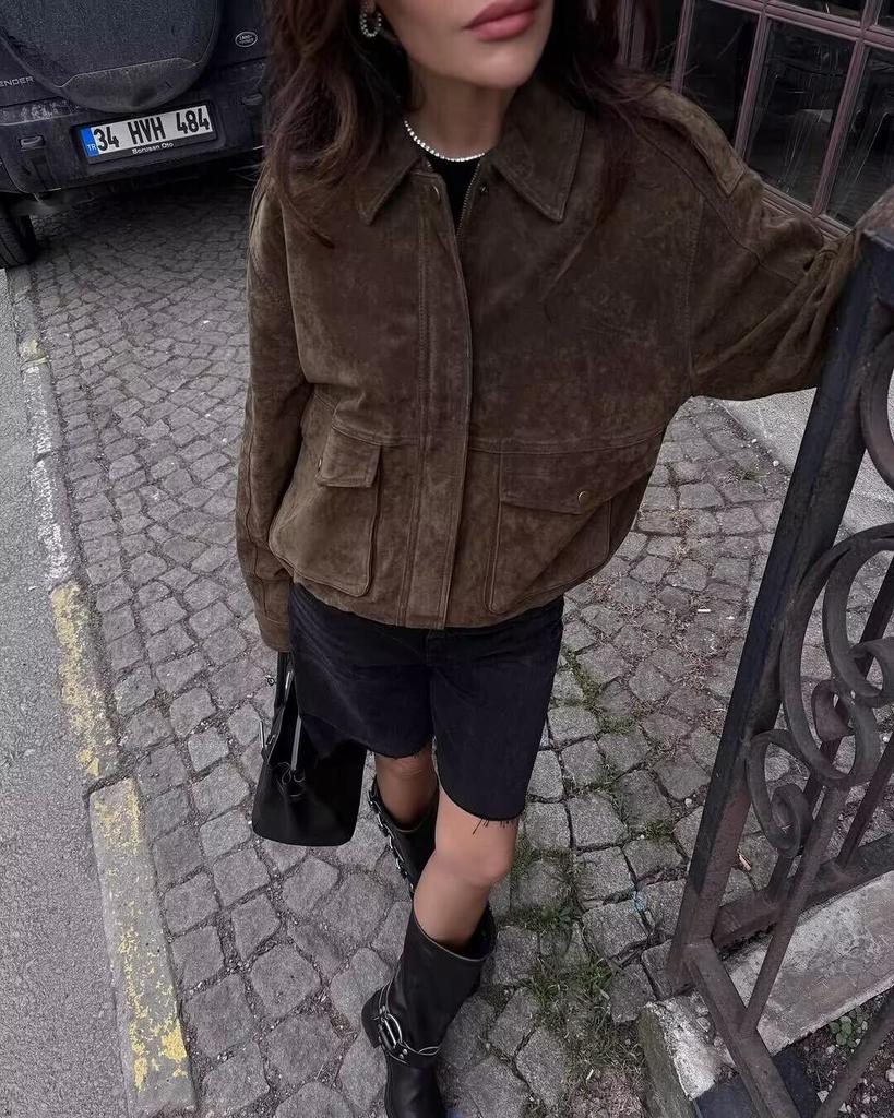 Dámská semišová bomber bunda ZA na jaro 2025 s kapsami