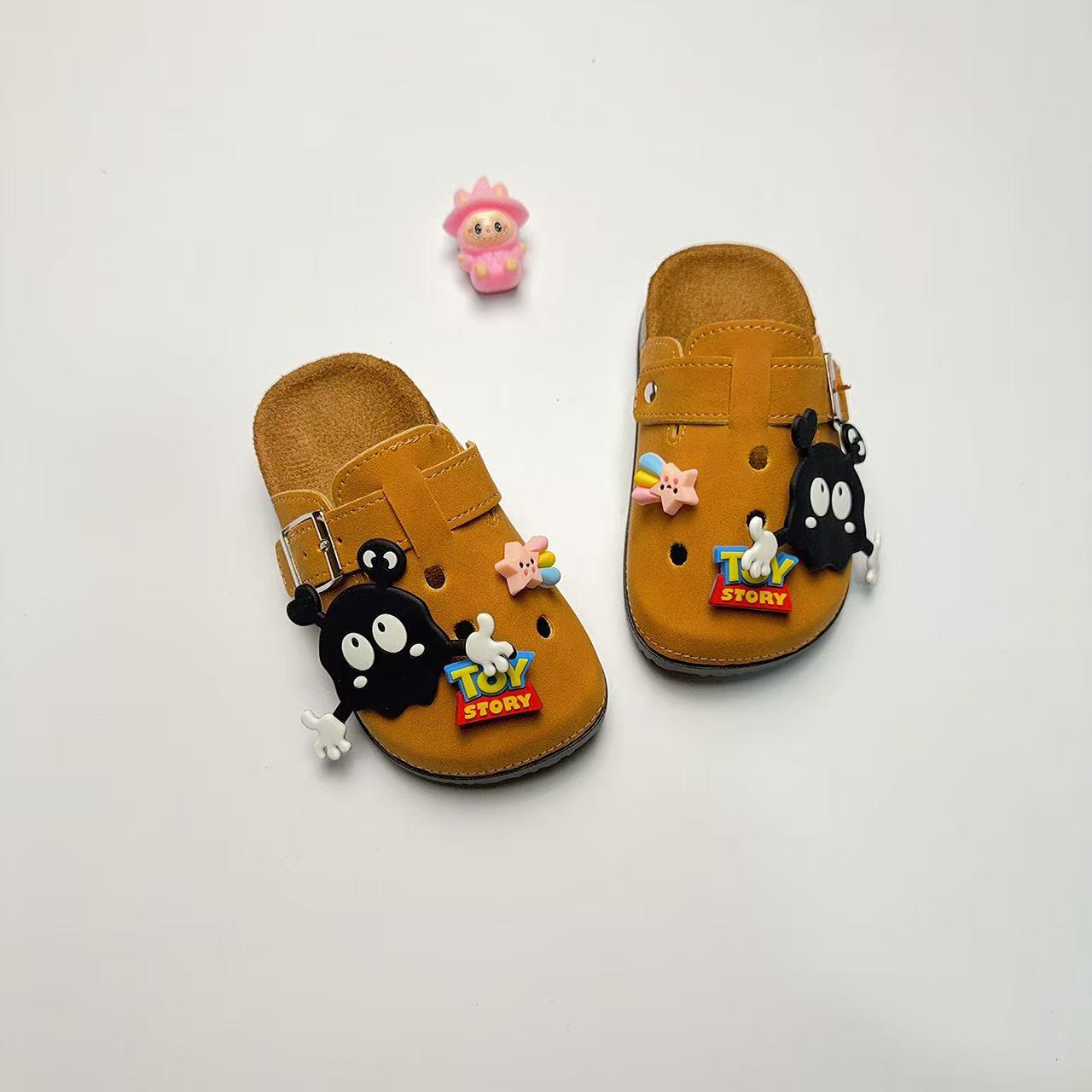 

Детские милые мультяшные шлепанцы Birkenstock: Толстая подошва, закрытый носок для весеннего отдыха на природе 32/33 (inner length 18.5)