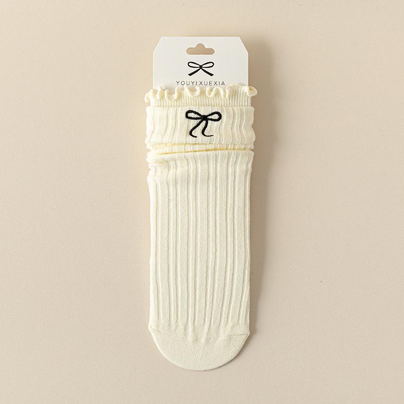 Women's Summer Thin Ballet-style Embroidered Bow Mid Tube Pile Cotton Socks