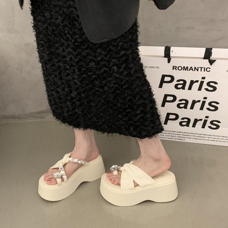 Muffin Thick-soled High-heeled Set of Toe Cool Slippers for Women's Summer Wear 2025 New Models with Skirts, Rhinestones, Flip-flops, Sandals.