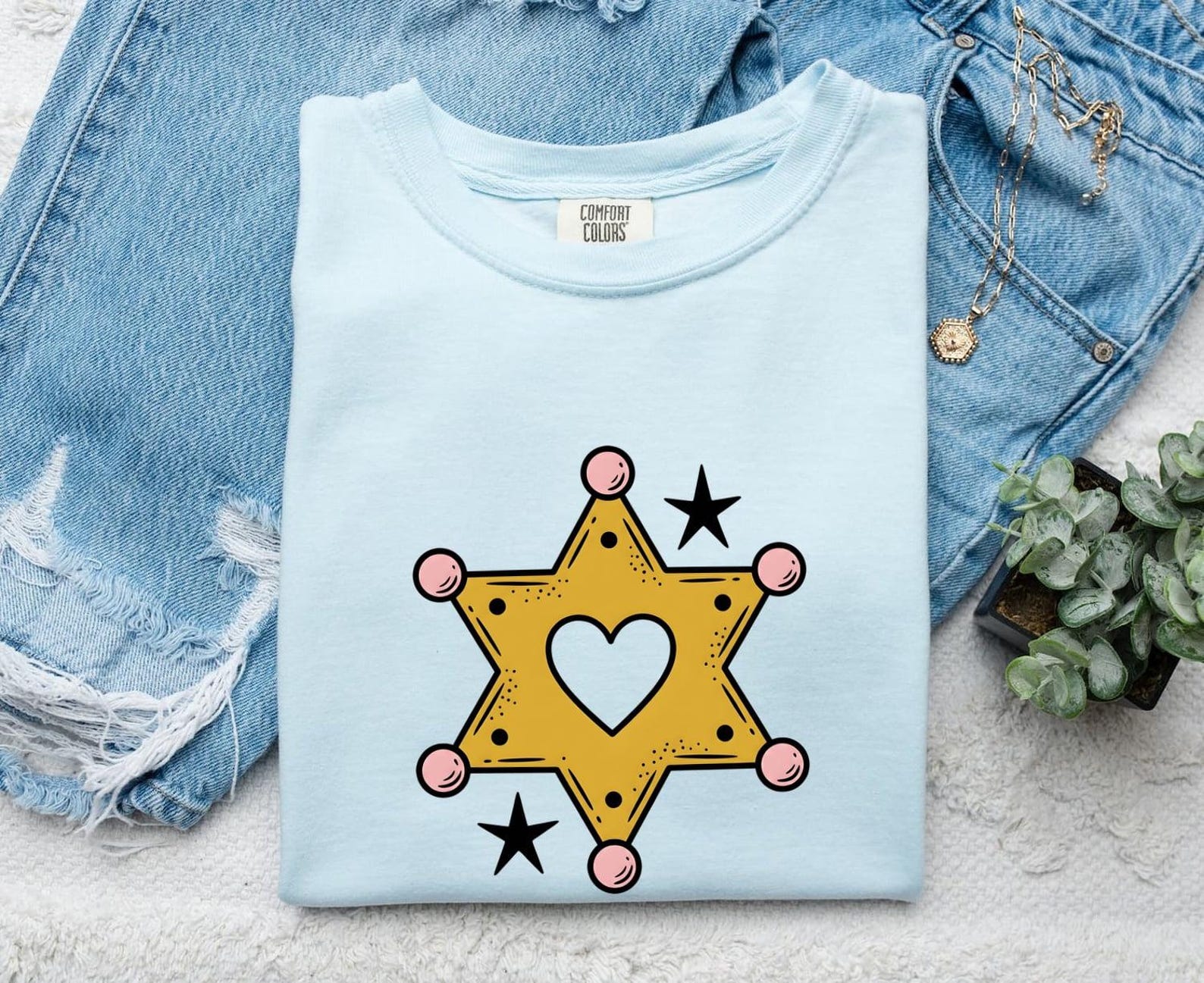Lawman Star Shirt Cowgirl Cowboy Gift Women Comic Tee Marshal T-Shirt Rodeo Fan Cartoon Tshirt Cowboy Graphic Vintage Love Symbol Tshirt S