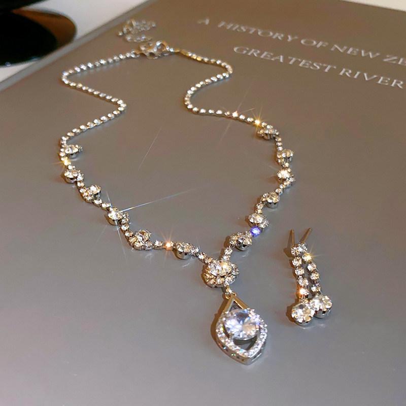 Korean Style Rhinestone Water Drop Necklace & Earring Set - Elegant, Shiny Geometric Design