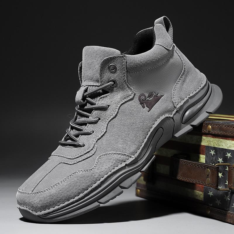 Fashion New High-top Outdoor Casual Shoes Leather Men's Casual Sports Shoes Wear-resistant Non-slip Running Shoes Large Size Men's Shoes