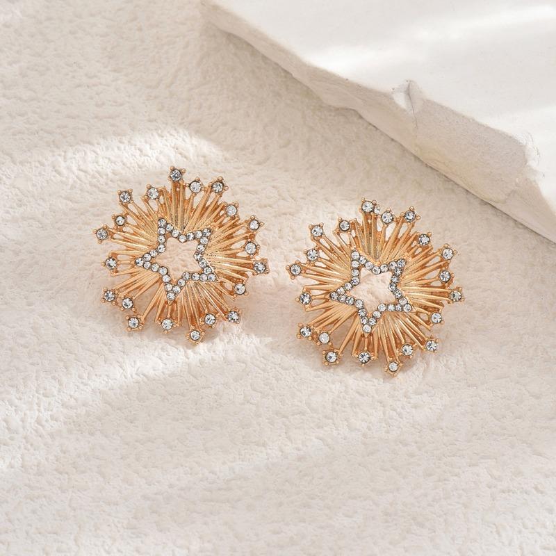 Women's Earrings Sun Eyes Earrings Niche Design Sense Light Luxury High Sense Star Love Earrings