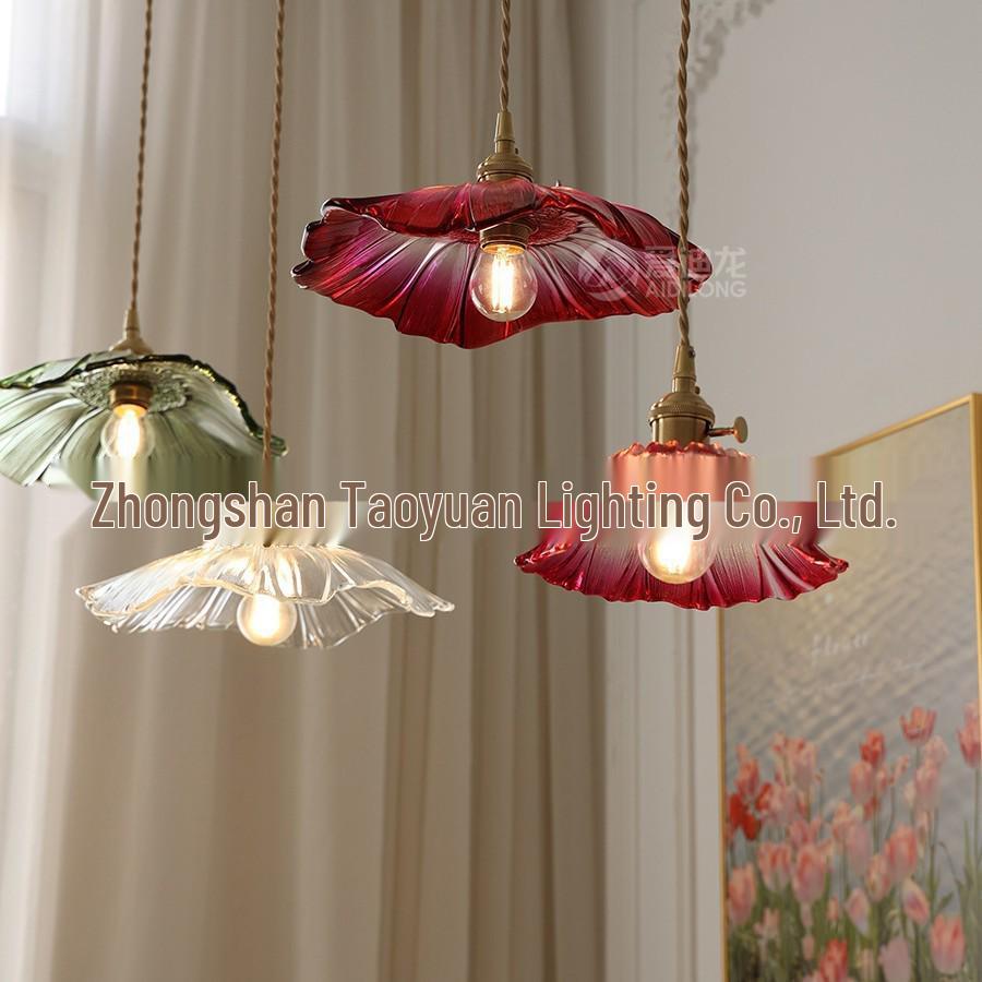 Nordic Modern Brass Sunflower Glass Pendant Lamp for Restaurant, Living Room, Bar, Bedside, Bedroom