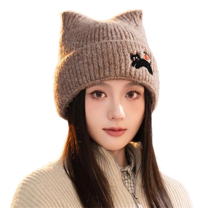 Luxurious Plush Knitted Hat Trendy Portable Hat Soft Fashion Comfortable Hat