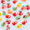 50 Stück Neue Nagelkunst Mini Weihnachtsfrüchte wie Kirschen Erdbeeren Charms Strasssteine DIY Bastelartikel für Nägel 3D Dekorationen