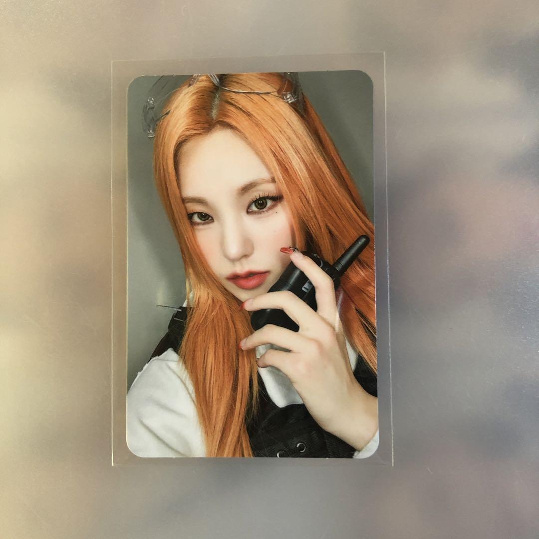 

[USED] ITZY MAKESTAR Born to be Yeji Trading Card