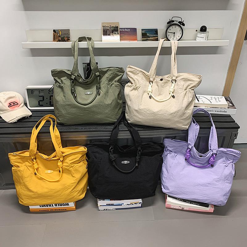 Fashion Short-distance Travel Bag, Vacation Spring Outing, Waterproof Large-capacity Shoulder, Commuting To Work, Versatile Accommodation, Luggage Bag