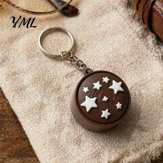 Novelty Chocolate Toast Keychain Simulated Bread Fidget Keychain, 3D Printed Push Button Stress Small Gifts for Friends Relief Toy, Portable