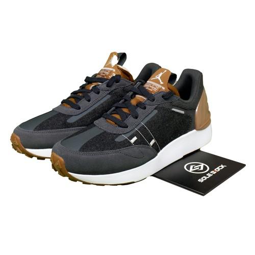 

Air Jordan Granville Pro Антрацит Британский Загар DV1235-002 EU 40.5 дубильная кора/красный