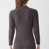 Gunze HOTMAGIC MH9545 Long Sleeve Thick Brushed High Black Motif Women's Innerwear, Fabric, Moisture-Wicking, Heat-Generating, Warm, Neck,