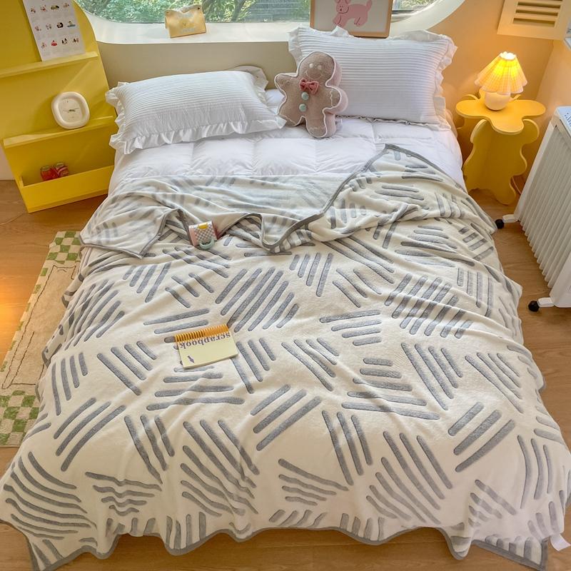 Autumn Warm Cute Bear Blankets for Bed Soft Cartoon Bedspread Comfortable Coral Fleece Throw Blanket Sofa Single Double Blanket