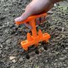 1 buc. Săditor manual horticol cu perforare poroasă, care poate perfora 0-5 găuri, potrivit pentru însămânțare, butași, răsaduri, etc.