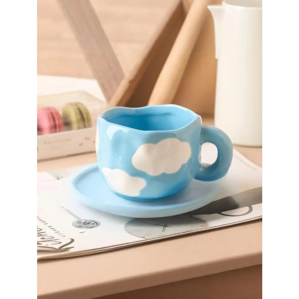 Creative and Fresh Underglaze Color Hand-painted White Cloud Coffee Cup