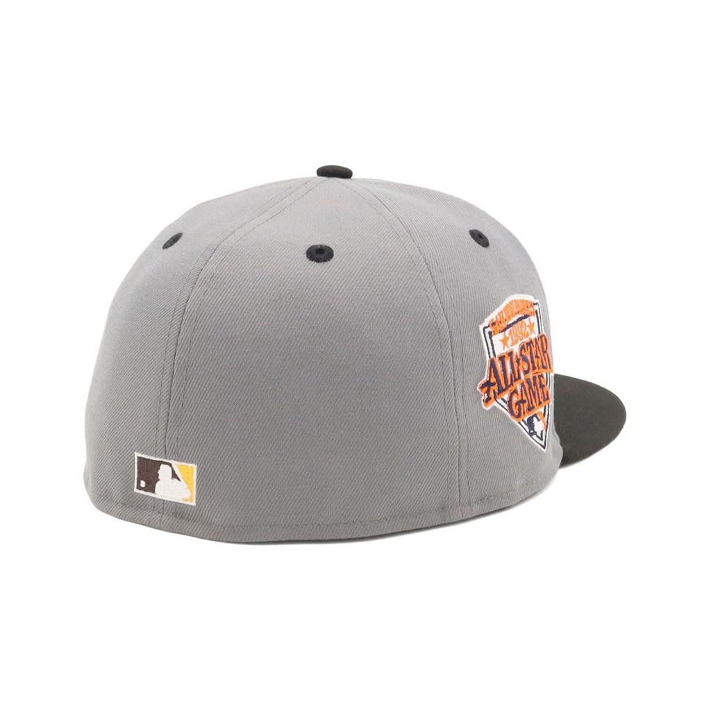 NEW ERA 59FIFTY San Diego Padres Side Patch Two Tone Cap Storm Grey Black MLB ONSPOTZ Exclusive Flat Visor Fitted Baseball Hat Unisex 7 3/4