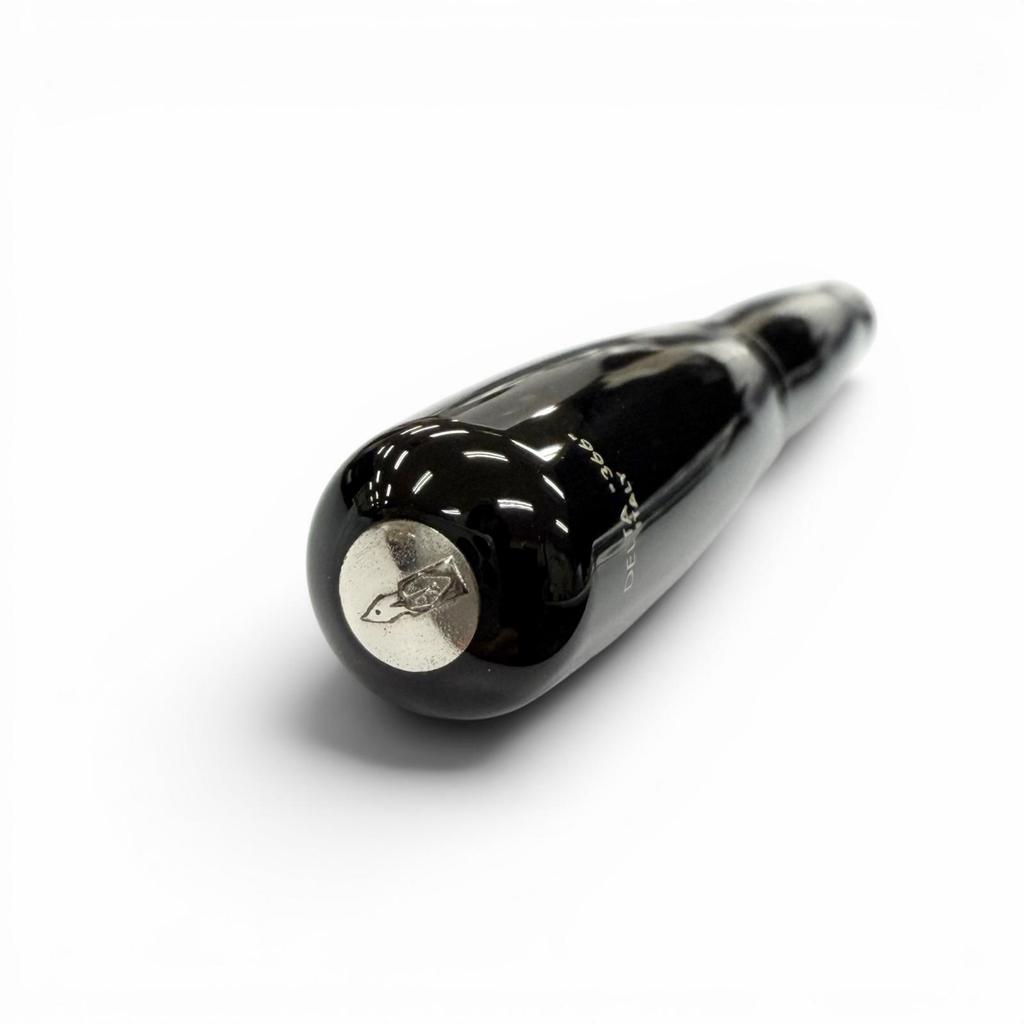 Excellent DELTA fountain pen black 18K mens 366 Used