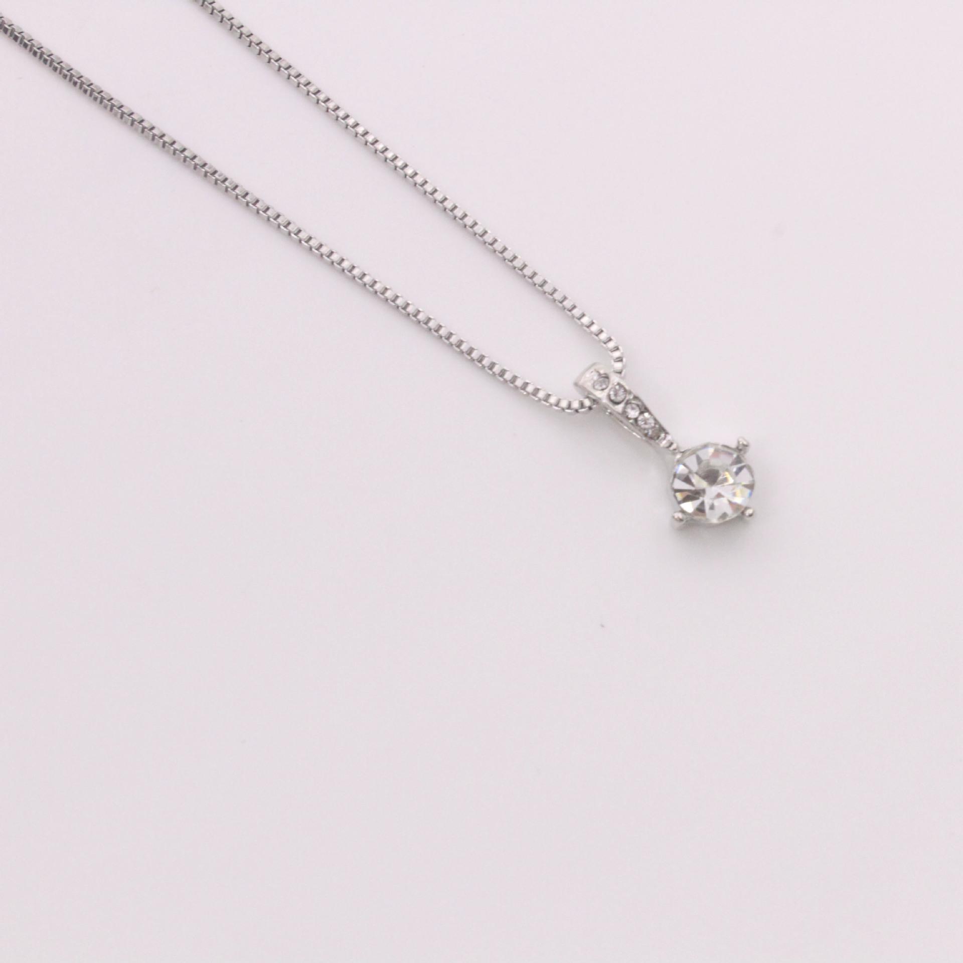 Elegant Zircon Rhinestone Necklace - Chic Pendant Chain Accessory