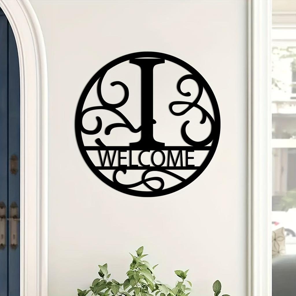 1pc Metal Letter Sign, Surname Family Name Plate for Outdoor Wall, Housewarming Halloween Christmas New Year Gift
