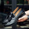 2025 spring tassel men's large size Korean version breathable casual lazy shoes hairstylist foreign trade leather shoes men