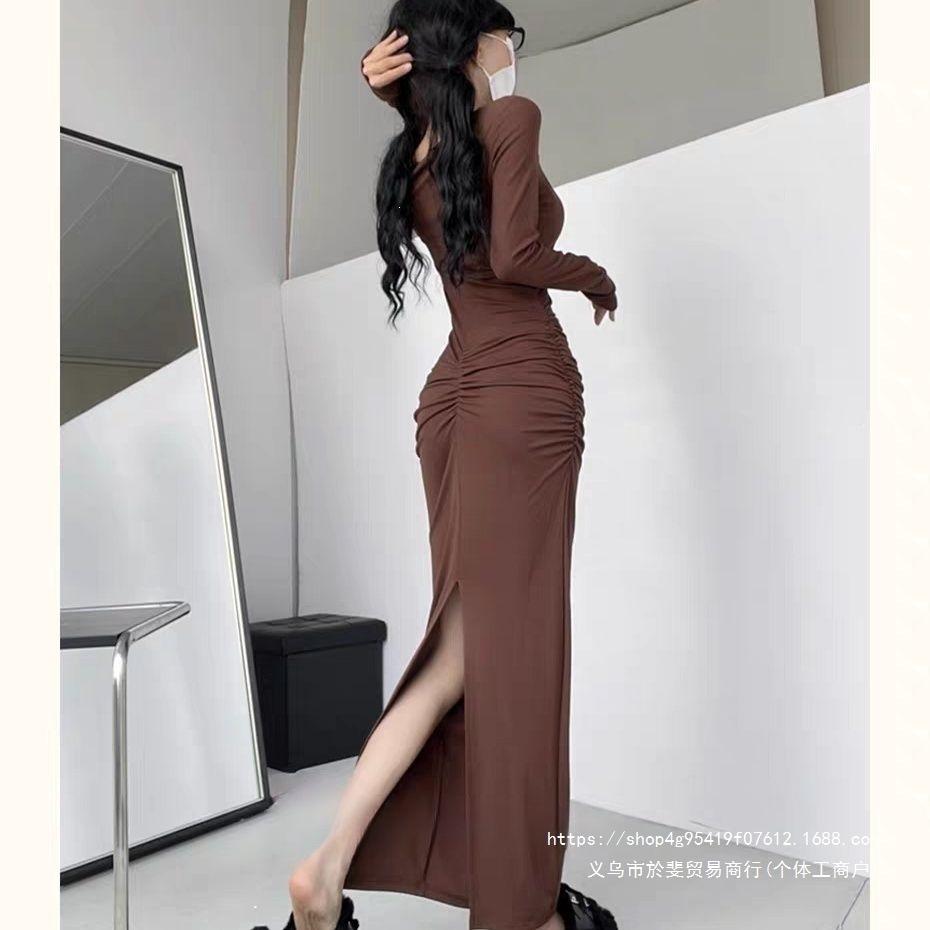 Pure desire sexy hottie low neck slim fit slim and thin pleated bottom skirt back split hip skirt long sleeve fishtail dress
