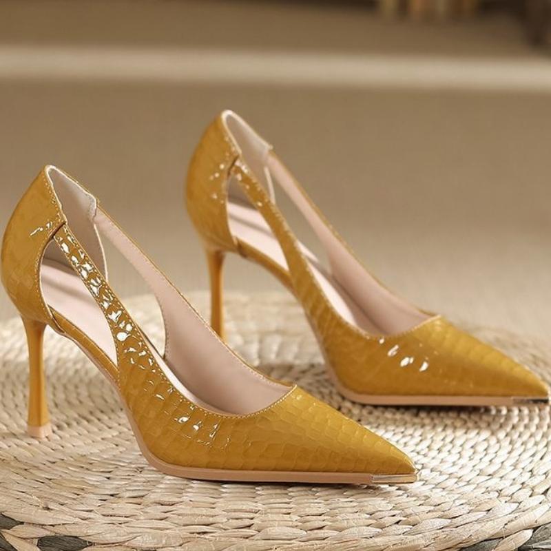 Fashion 2025 New Fashionable and Simple Leather Patent Leather High Heel Outdoor Walking Comfortable Shallow Mouth Light High Heels