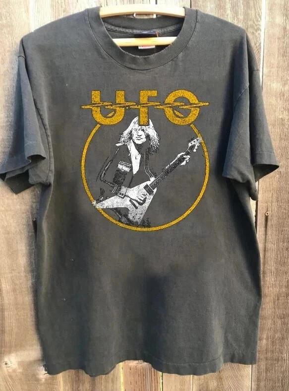 

Retro UFO Charcoal Reprint Vintage Style Graphic TShirt S4XL Unisex T-Shirt S