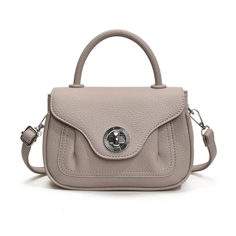 High-end hand carry fashionable small square bag, new simple and versatile shoulder bag, niche design messenger bag