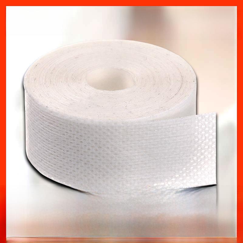 Sweat-absorbing disposable collar stickers for white shirts - anti-dirt and sweat protection.