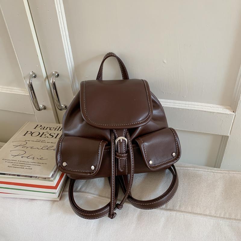 Simple, Fashionable and High-value Silver Handbag for Women 2025 New Korean Version of Casual Niche Commuter Backpack for Women