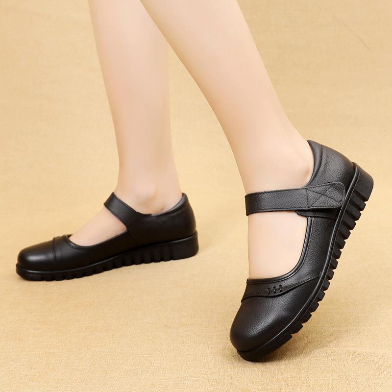 New Single-shoe Shallow-mouthed Round Toe Flat Shoes for Middle-aged and Elderly Women