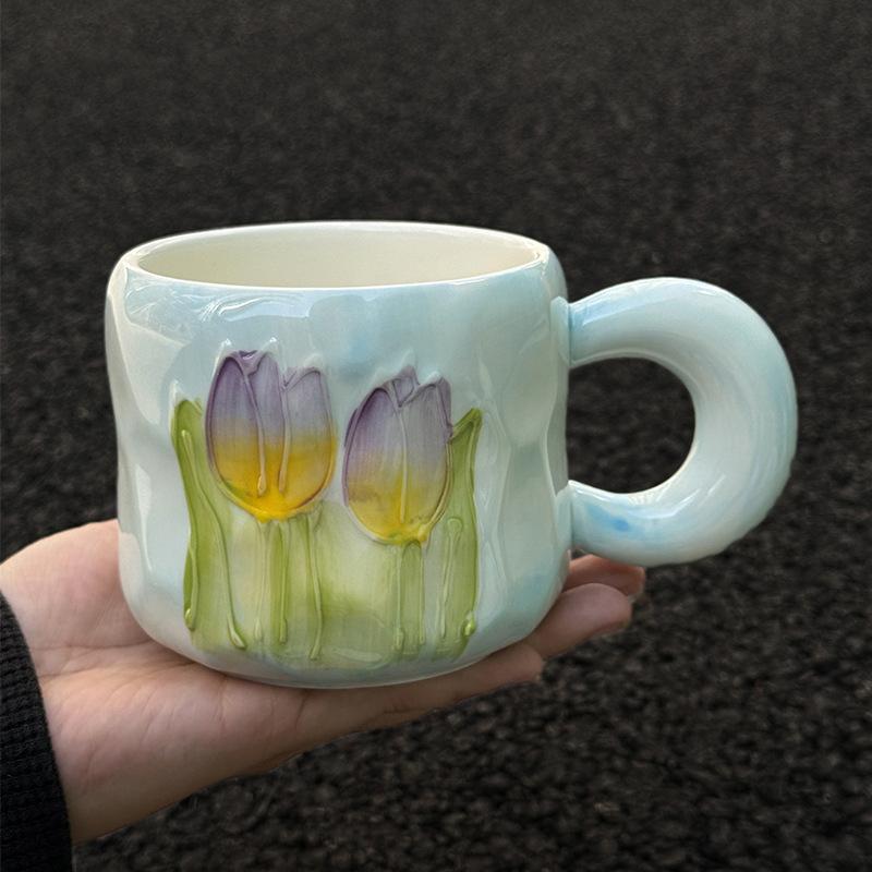High-value Tulip Ceramic Mug with Lid Spoon As a Gift, Practical Cup for Girls, Birthday Gift for Girlfriends
