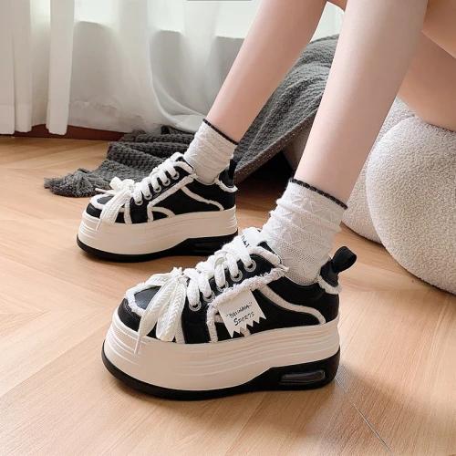 модные 8см женские массивные кроссовки осень высокая платформа кожаная обувь толстая — фото 9