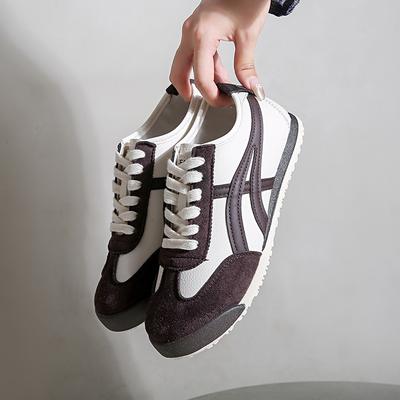 Europäische Station Light Board Schuhe Damen 2024 Herbst Neue Mode Vielseitig Sport Freizeit Studenten Low Top Trend Kleine Weiße Schuhe