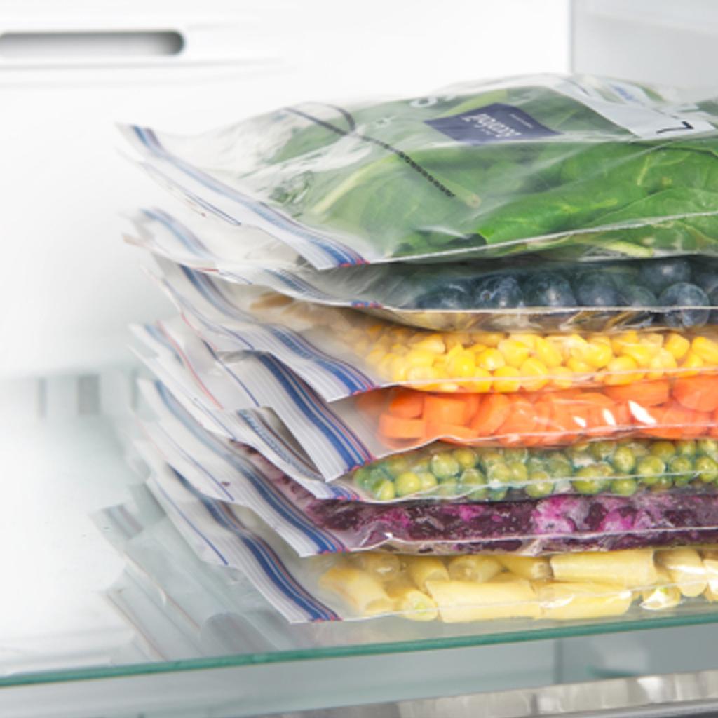 Bacofoil SafeLoc Double Seal Food & Freezer Bags Medium 27 X 24cm 3L 15pk