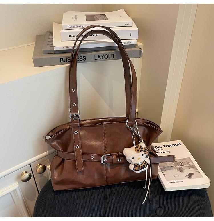 

Ретро простая сумка-багет подмышку женская 2025 новая модная вместительная сумка для поездок на работу универсальная плечевая сумка-тоут прилив коричневый