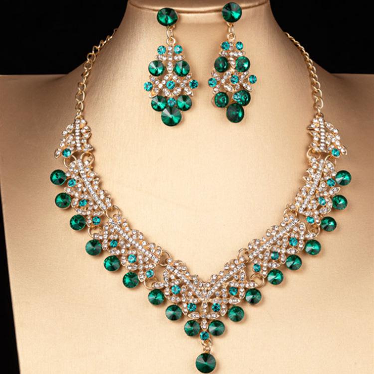 2025 Bridal Rhinestone Necklace & Earring Set: Elegant European-American Wedding Accessories