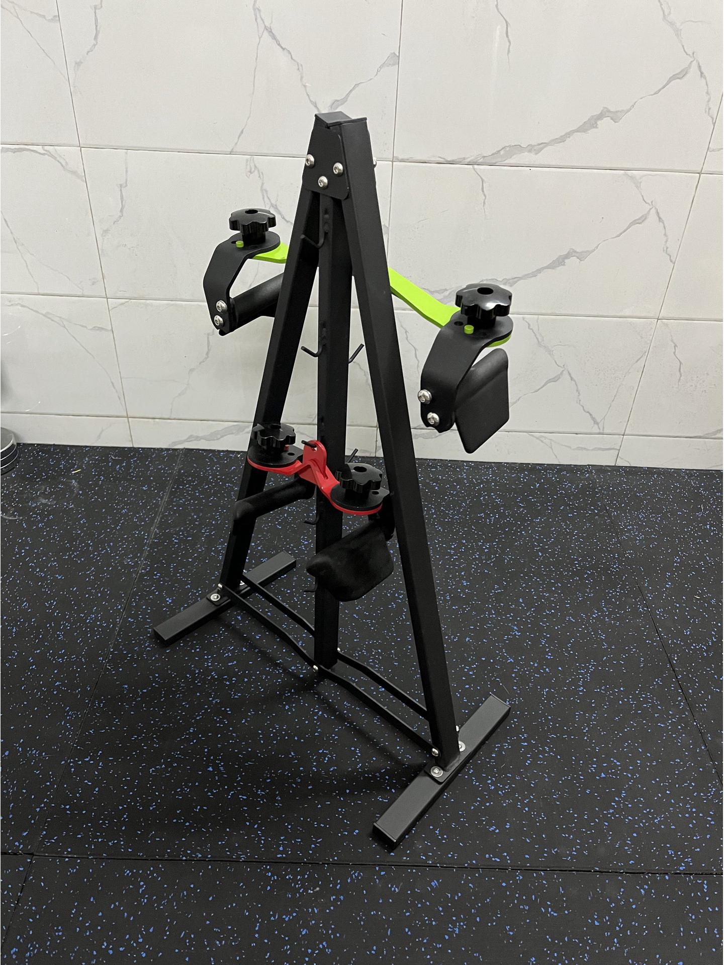 

Eight-Hook Double-Sided Fitness Handle Storage Rack with Triangle Bracket TPE