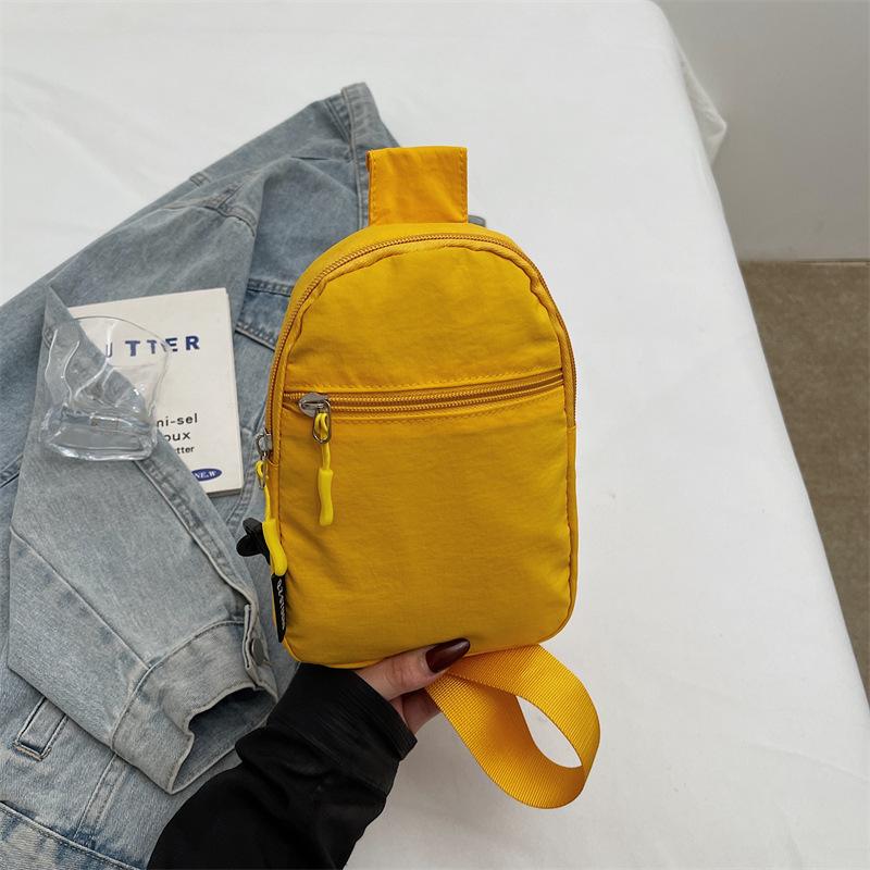 A High-end, Lightweight Travel Crossbody Bag for Women and A Single-shoulder Small Backpack for Teenagers' Cycling