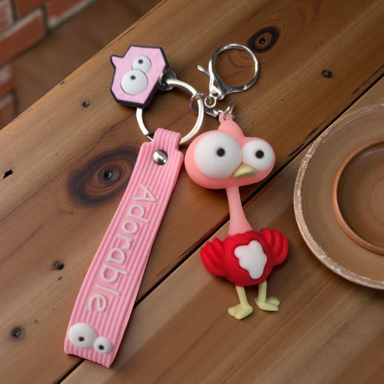 Cute Funny Eye Popping Animal Keychain Ugly Cute Cartoon Glue Giraffe Car Keychain Pendant Gift