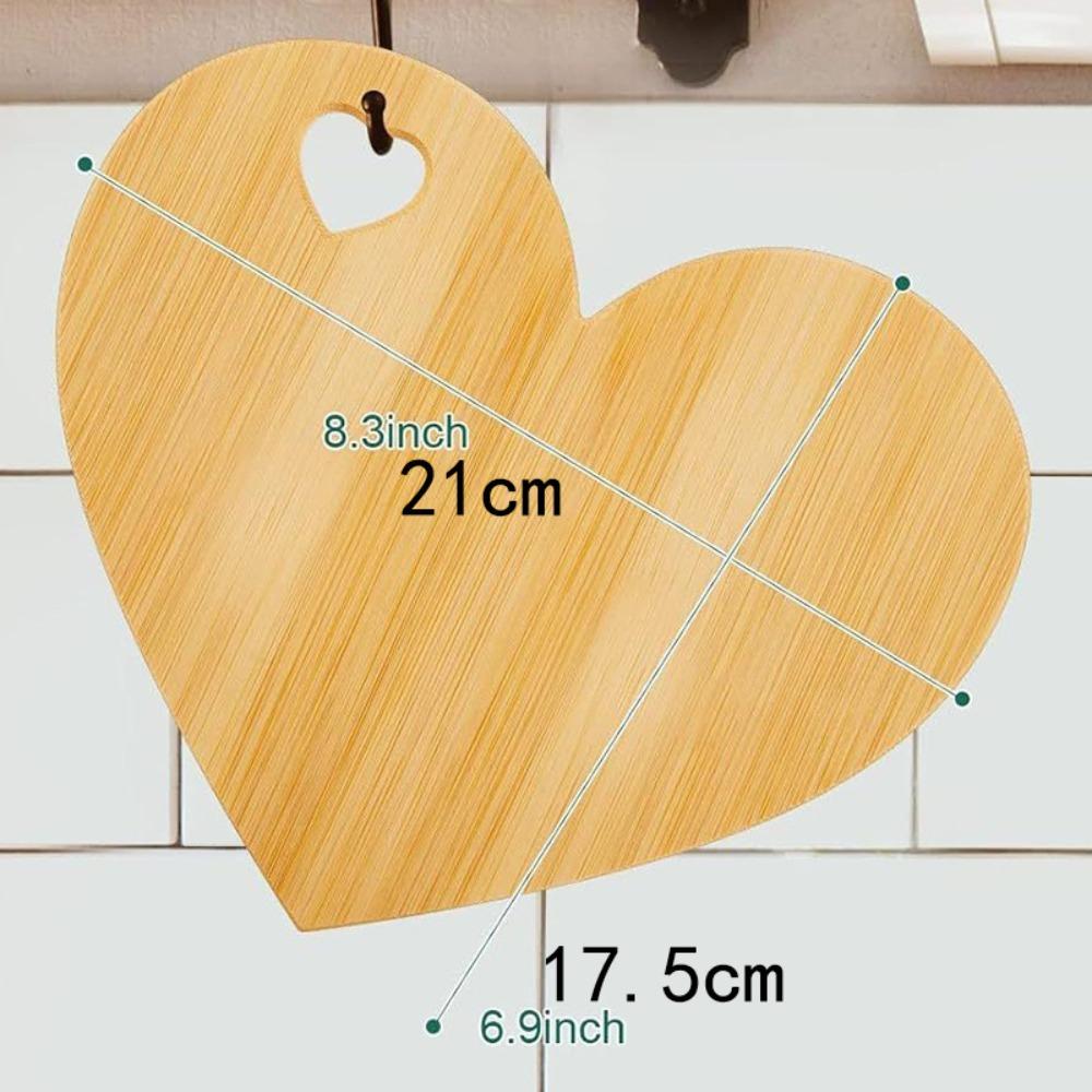 Natural Heart-Shaped Cutting Board Solid Wood Bread Plate Fruit Tray Serving Boards Christmas