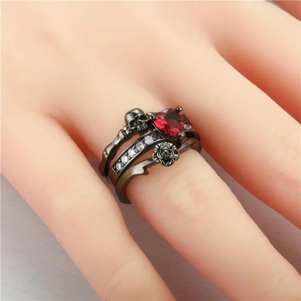 

Gothic Skull Heart-Shaped Promise Ring for Men And Women Unique Personality Bandaged Style Jewelry 5 красный