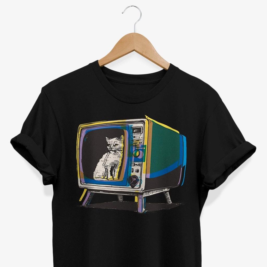 Retro Cat TV Graphic T-Shirt: 80s Pop Art Tee