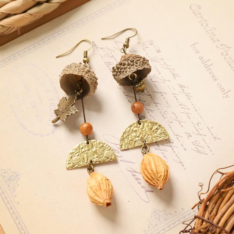 Retro natural plant earrings handmade creative niche acorn fruit long fringed design women's earrings