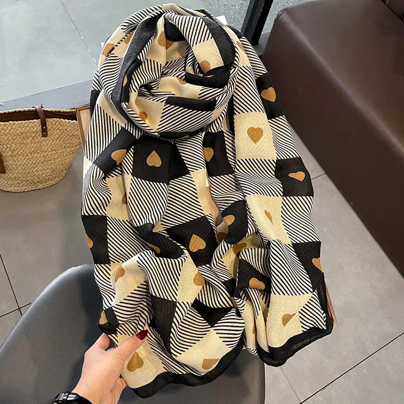 

WTEMPO Women s Autumn Winter Casual Versatile Scarf Shawls Retro Elegant Plaid Printed Scarves Cold-proof Windproof Warm Outdoor Scarves 1pc чорний