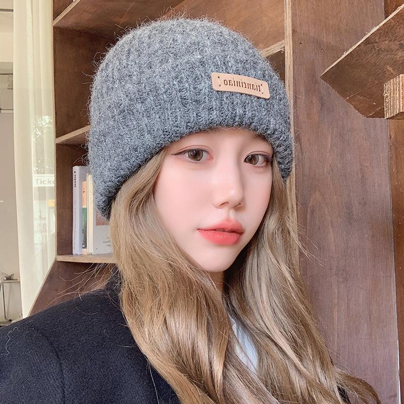 

Женская шерстяная шапка Зимняя Новая в японском стиле Теплая Защита ушей Холодная шапка Шапка бини Подчеркивающая лицо Маленькая Вязаная шапка Шапка-пуловер M（54-58cm）