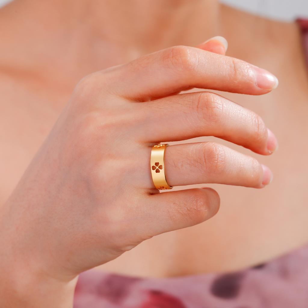 Cazador Stainless Steel Four-leaf Clover Rings for Women Gold Color Lucky Jewelry Anniversary Birthday Gift Wholesale 2026 New